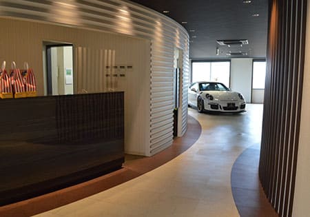 カーセブンインポート有明店