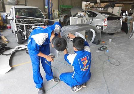 まごころ鈑金館　三郷店